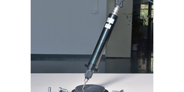 自動擰螺絲機(jī)出現(xiàn)螺絲滑牙的源頭-堅(jiān)豐股份